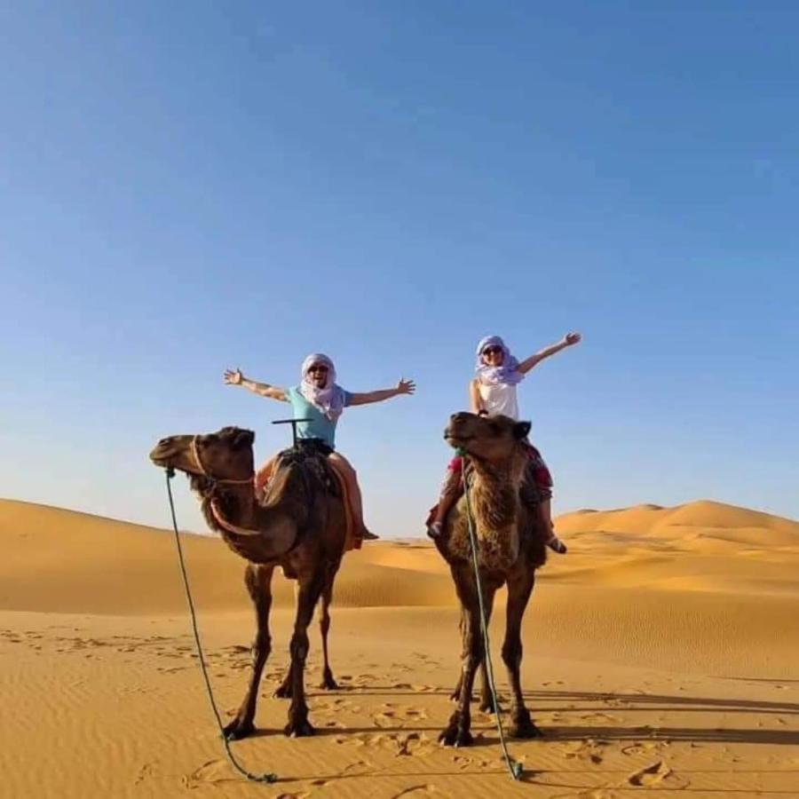 Family Luxury Glamping Hotel Merzouga Buitenkant foto